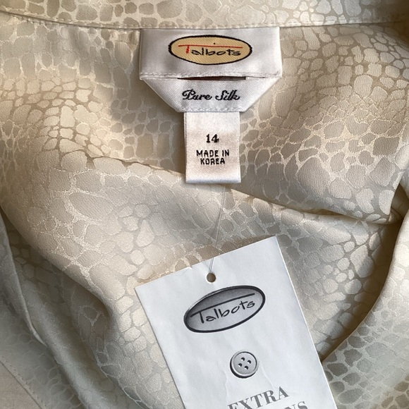 NWT Talbots Silk Blouse Button Up Cream Snake Skin Print - Picture 8 of 12